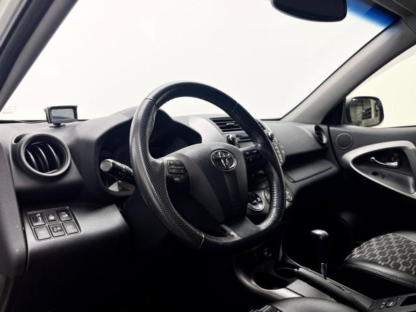 Toyota RAV4 III (XA30) Рестайлинг с пробегом 2012 года, цена 1 429 000 рублей, 140990 км, внедорожник, Автокод Объявления