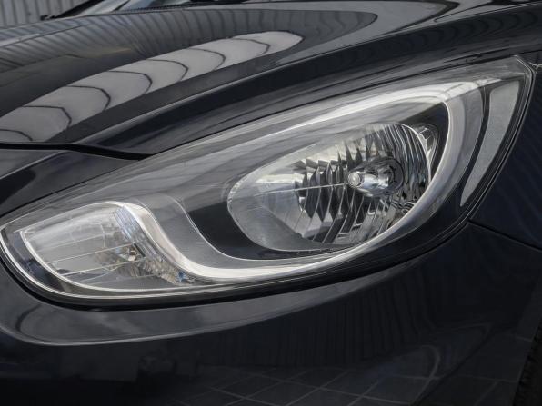 Hyundai Solaris I с пробегом 2011 года, цена 947 000 рублей, 59395 км, седан, Автокод Объявления