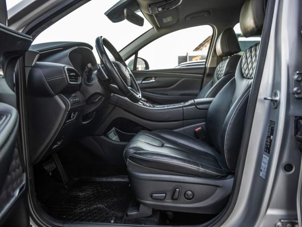 Hyundai Santa Fe IV Рестайлинг с пробегом 2022 года, цена 3 398 000 рублей, 50057 км, внедорожник, Автокод Объявления
