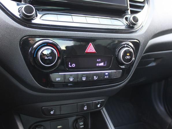 Hyundai Solaris II с пробегом 2020 года, цена 1 259 000 рублей, 164330 км, седан, Автокод Объявления