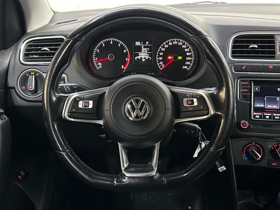Volkswagen Polo V Рестайлинг Санкт-Петербург  - изображение 13