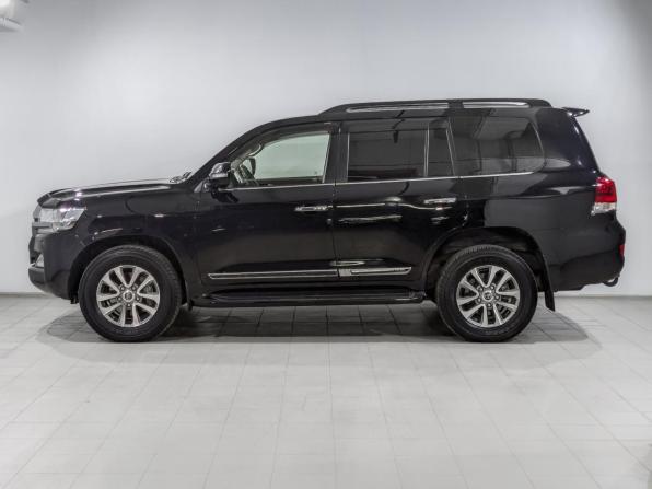 Toyota Land Cruiser 200 Series Рестайлинг 2 с пробегом 2018 года, цена 8 950 000 рублей, 15980 км, внедорожник, Автокод Объявления