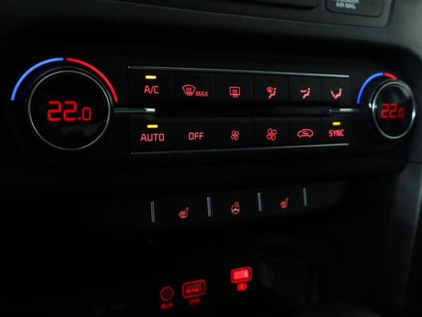 Kia Ceed III с пробегом 2020 года, цена 1 849 000 рублей, 61907 км, хэтчбек, Автокод Объявления