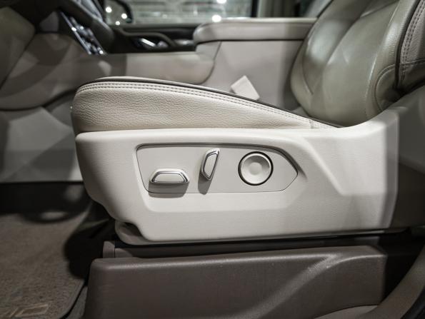 GMC Yukon V с пробегом 2022 года, цена 6 906 205 рублей, 79422 км, внедорожник, Автокод Объявления