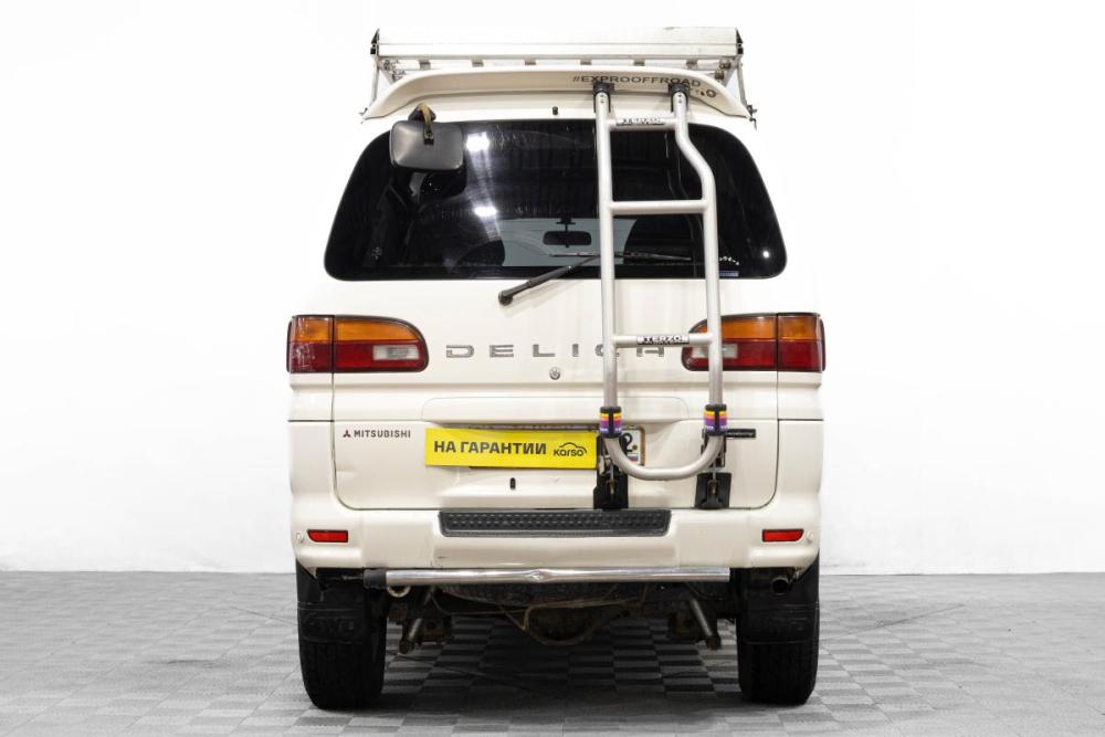 Mitsubishi Delica IV Барнаул  - изображение 6