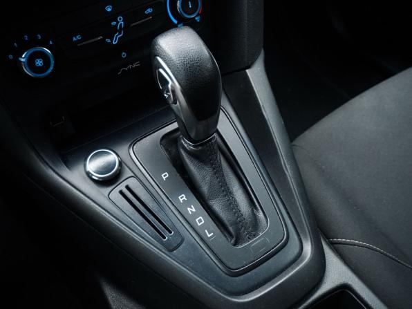 Ford Focus III Рестайлинг с пробегом 2016 года, цена 1 030 000 рублей, 128000 км, хэтчбек, Автокод Объявления