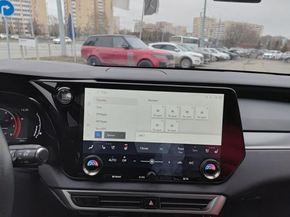 Lexus RX V с пробегом 2022 года, цена 8 118 000 рублей, 15741 км, внедорожник, Автокод Объявления