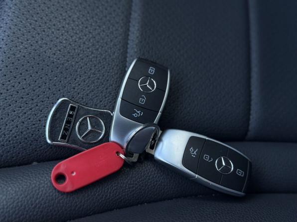 Mercedes-Benz GLC I (X253) Рестайлинг с пробегом 2020 года, цена 5 300 000 рублей, 71000 км, внедорожник, Автокод Объявления