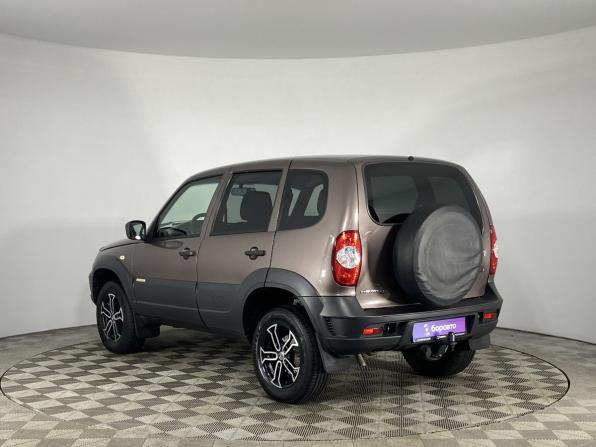 Chevrolet Niva I Рестайлинг с пробегом 2017 года, цена 725 000 рублей, 115547 км, внедорожник, Автокод Объявления