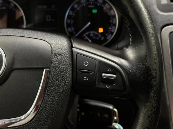 Skoda Octavia II (A5) Рестайлинг с пробегом 2012 года, цена 800 000 рублей, 263911 км, лифтбек, Автокод Объявления