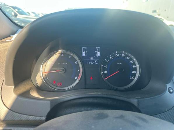 Hyundai Solaris I Рестайлинг с пробегом 2014 года, цена 835 000 рублей, 114641 км, седан, Автокод Объявления