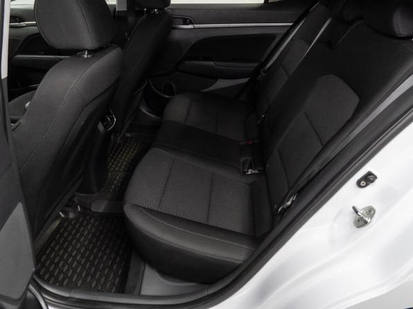 Hyundai Elantra VI (AD) Рестайлинг с пробегом 2019 года, цена 1 575 000 рублей, 153793 км, седан, Автокод Объявления