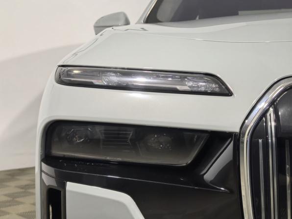 BMW 7 серии VII (G70) с пробегом 2022 года, цена 15 600 000 рублей, 16869 км, седан, Автокод Объявления