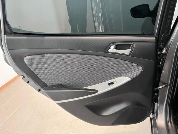 Hyundai Solaris I с пробегом 2012 года, цена 712 000 рублей, 200039 км, седан, Автокод Объявления