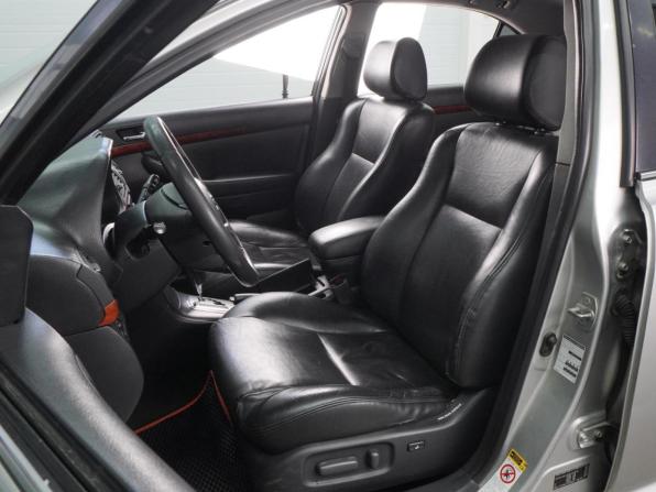 Toyota Avensis II с пробегом 2005 года, цена 729 000 рублей, 326613 км, седан, Автокод Объявления