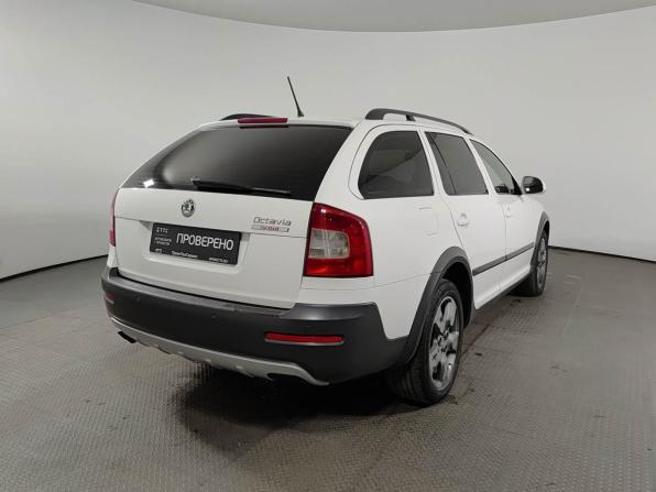 Skoda Octavia II (A5) Рестайлинг с пробегом 2012 года, цена 950 000 рублей, 398788 км, универсал, Автокод Объявления