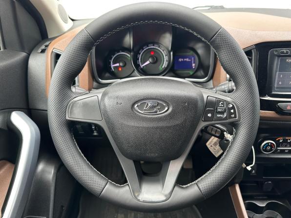 Lada (ВАЗ) XRAY I с пробегом 2017 года, цена 769 000 рублей, 154077 км, хэтчбек, Автокод Объявления