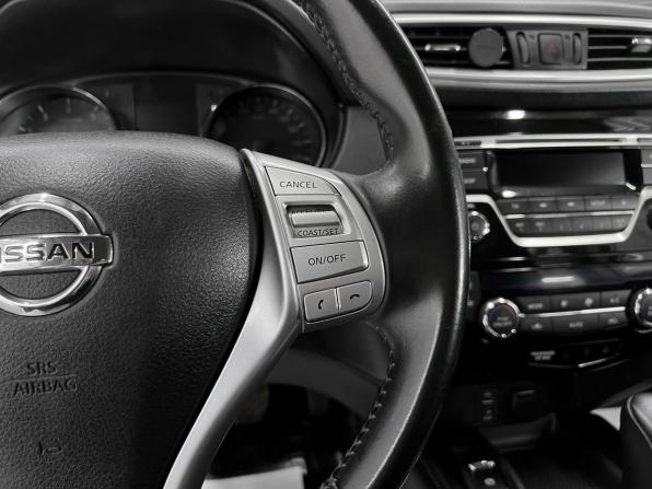Nissan Qashqai II с пробегом 2018 года, цена 1 680 000 рублей, 111838 км, внедорожник, Автокод Объявления