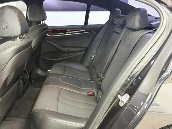 BMW 5 серии VII (G30/G31/G38) с пробегом 2018 года, цена 3 495 000 рублей, 61394 км, седан, Автокод Объявления