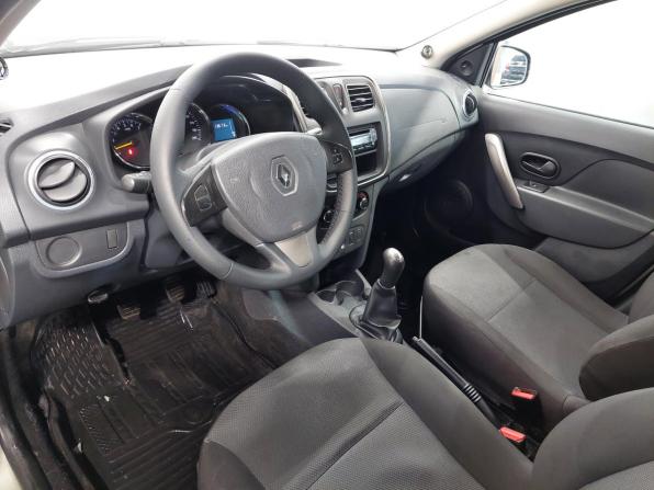 Renault Sandero II с пробегом 2015 года, цена 700 000 рублей, 113673 км, хэтчбек, Автокод Объявления