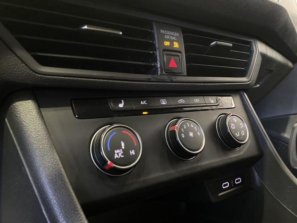 Volkswagen Jetta VII с пробегом 2020 года, цена 1 659 900 рублей, 127254 км, седан, Автокод Объявления
