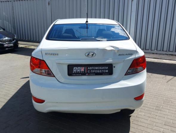 Hyundai Solaris I с пробегом 2014 года, цена 525 000 рублей, 278199 км, седан, Автокод Объявления