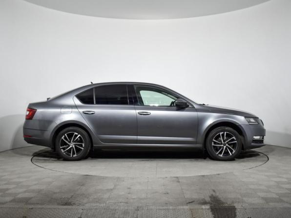 Skoda Octavia III (A7) Рестайлинг с пробегом 2019 года, цена 1 599 000 рублей, 170857 км, лифтбек, Автокод Объявления
