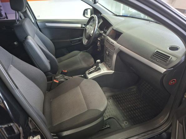 Opel Astra H Рестайлинг с пробегом 2010 года, цена 559 000 рублей, 197000 км, универсал, Автокод Объявления