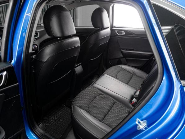 Kia Ceed III с пробегом 2019 года, цена 1 689 000 рублей, 98293 км, хэтчбек, Автокод Объявления