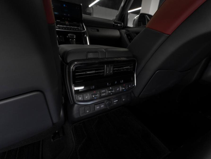 Toyota Land Cruiser 300 Series Москва  - изображение 18