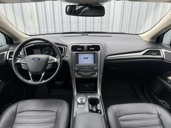 Ford Fusion (North America) II Рестайлинг с пробегом 2019 года, цена 1 325 000 рублей, 150132 км, седан, Автокод Объявления