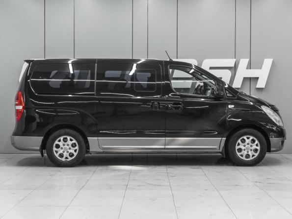 Hyundai H-1 II с пробегом 2010 года, цена 1 520 000 рублей, 247864 км, минивэн, Автокод Объявления