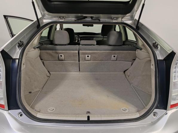 Toyota Prius III (XW30) с пробегом 2010 года, цена 999 000 рублей, 229450 км, хэтчбек, Автокод Объявления