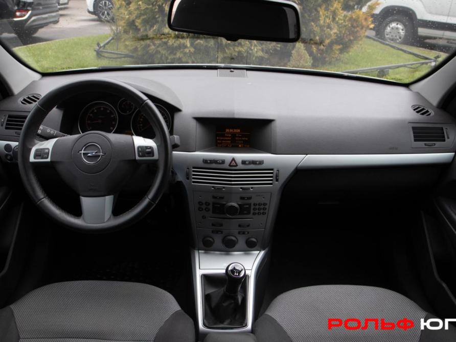 Opel Astra H Рестайлинг Москва  - изображение 11