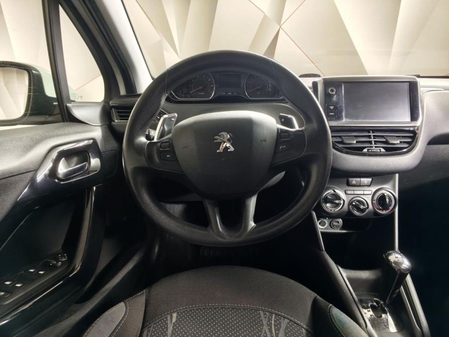 Peugeot 208 I Москва  - изображение 20