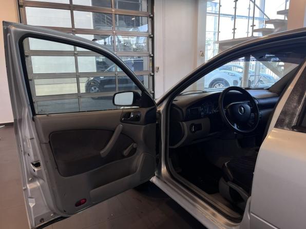 Skoda Octavia I (A4) Рестайлинг с пробегом 2002 года, цена 193 000 рублей, 263750 км, лифтбек, Автокод Объявления