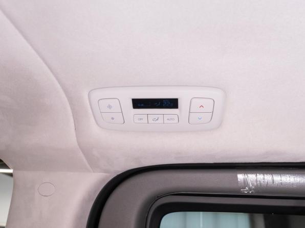 Hyundai Staria I с пробегом 2025 года, цена 8 050 000 рублей, 9570 км, минивэн, Автокод Объявления