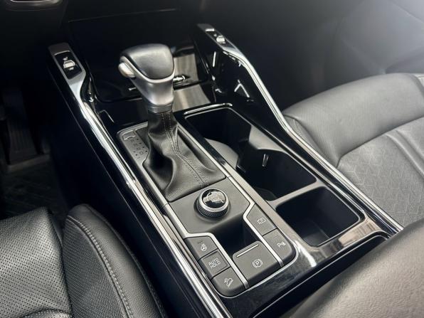 Kia Sorento IV с пробегом 2021 года, цена 3 270 000 рублей, 164350 км, внедорожник, Автокод Объявления
