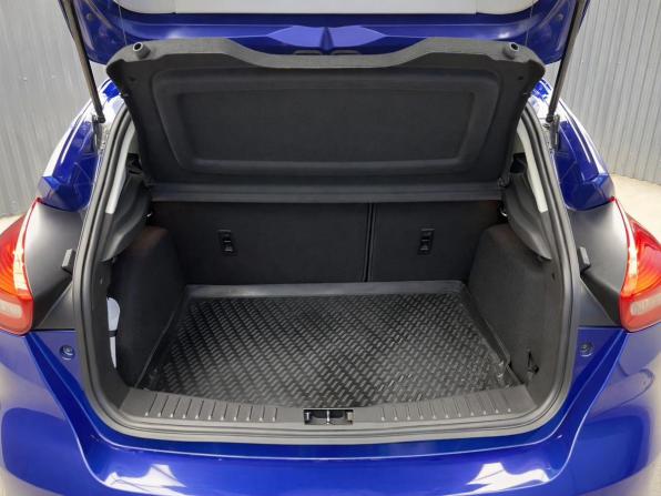 Ford Focus III Рестайлинг с пробегом 2015 года, цена 1 137 000 рублей, 110725 км, хэтчбек, Автокод Объявления
