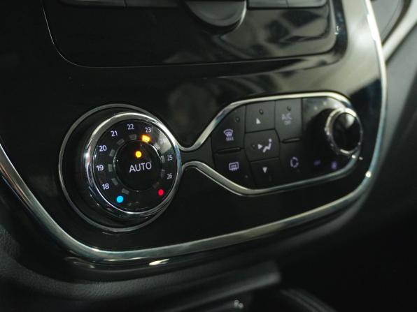 Renault Kaptur I Рестайлинг с пробегом 2021 года, цена 1 745 000 рублей, 79217 км, внедорожник, Автокод Объявления