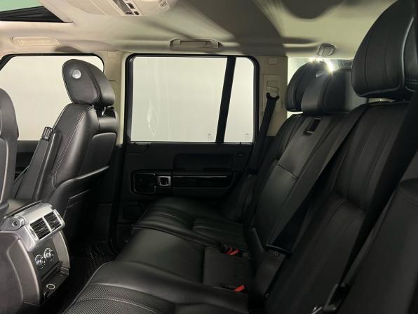 Land Rover Range Rover III Рестайлинг 2 с пробегом 2011 года, цена 1 349 000 рублей, 315000 км, внедорожник, Автокод Объявления