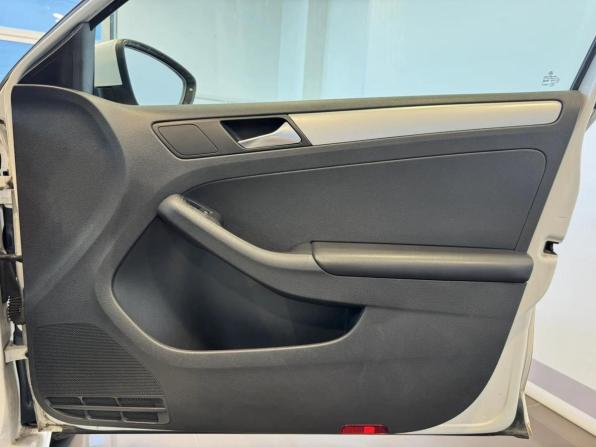 Volkswagen Jetta VI с пробегом 2012 года, цена 930 000 рублей, 203922 км, седан, Автокод Объявления