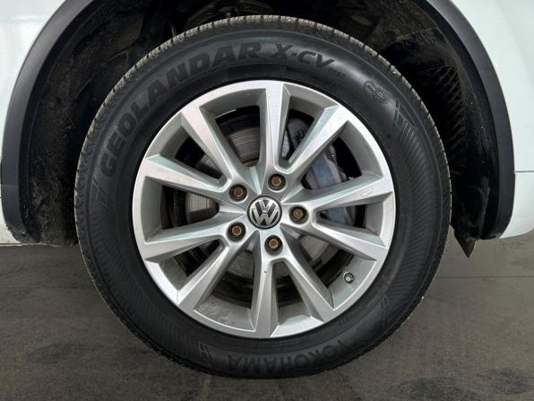 Volkswagen Touareg II с пробегом 2013 года, цена 1 830 000 рублей, 294739 км, внедорожник, Автокод Объявления