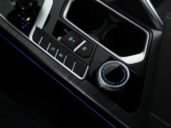 Geely Tugella I Рестайлинг с пробегом 2023 года, цена 3 390 111 рублей, 17059 км, внедорожник, Автокод Объявления