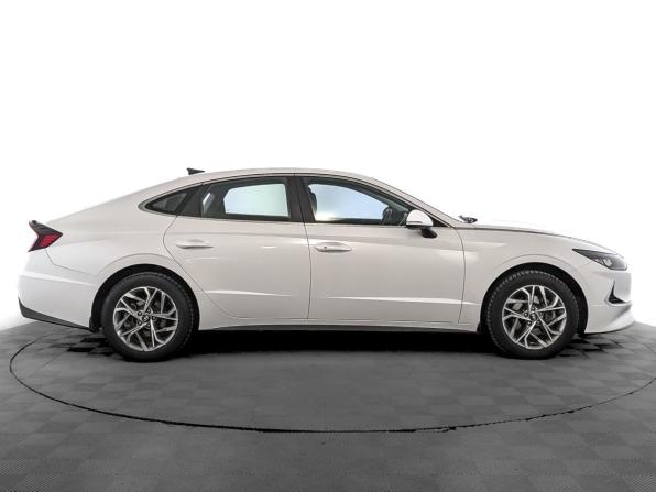 Hyundai Sonata VIII (DN8) с пробегом 2020 года, цена 2 599 000 рублей, 82101 км, седан, Автокод Объявления