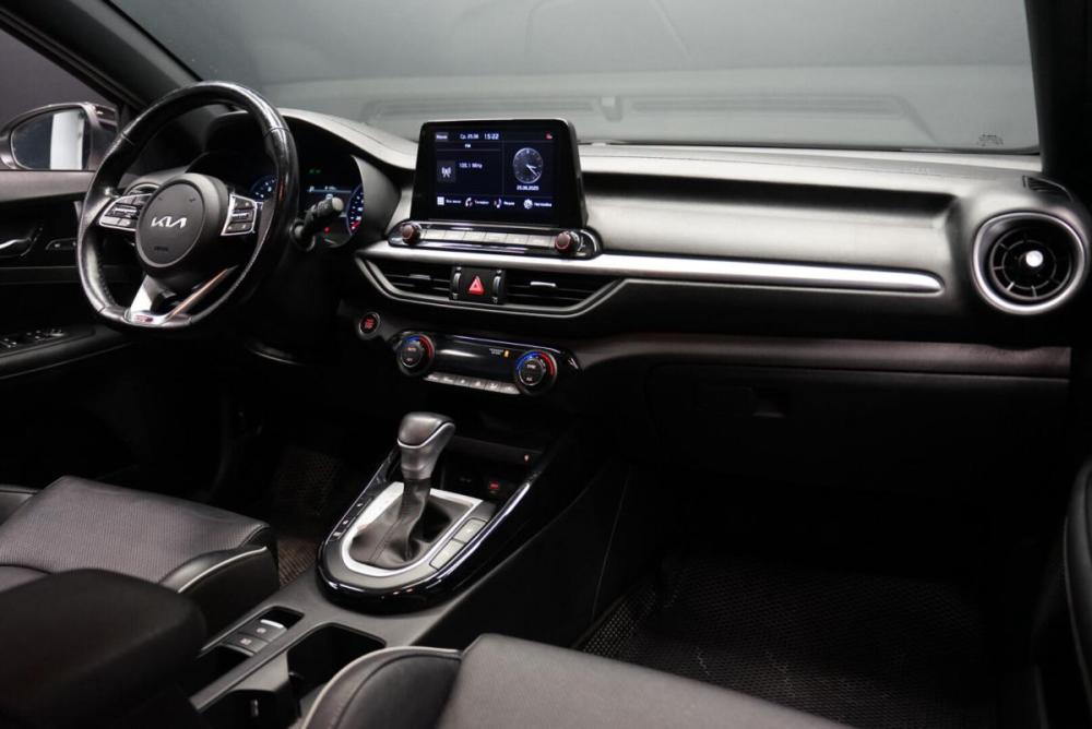 Kia Cerato IV Рестайлинг Крым  - изображение 24
