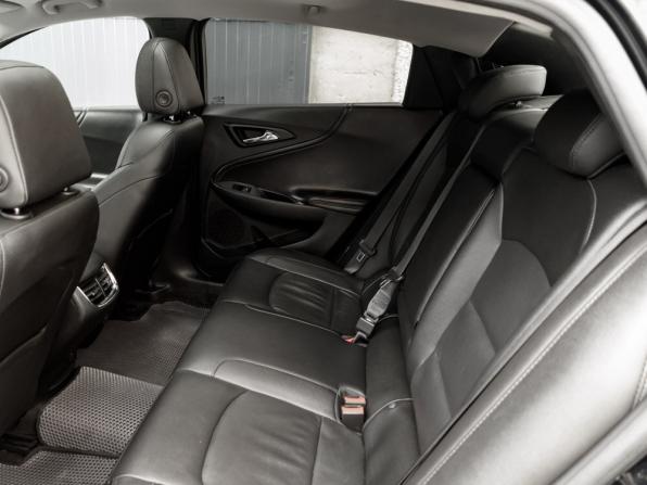 Chevrolet Malibu IX Рестайлинг с пробегом 2018 года, цена 1 350 000 рублей, 302482 км, седан, Автокод Объявления
