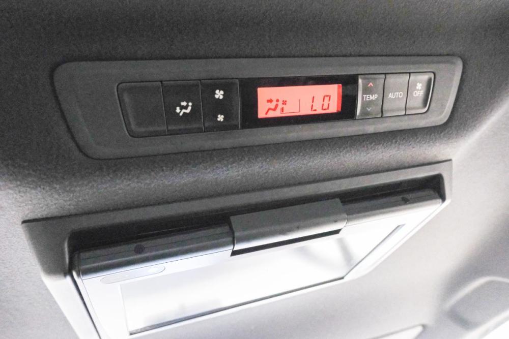 Toyota Noah III (R80) Рестайлинг Красноярск  - изображение 19