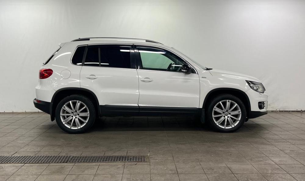 Volkswagen Tiguan I Рестайлинг Санкт-Петербург  - изображение 6