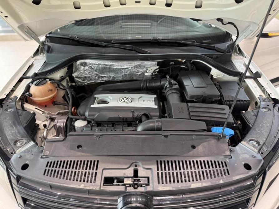 Volkswagen Tiguan I Рестайлинг Екатеринбург  - изображение 11